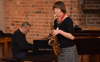 Artikel in Rondo Magazine “Blues in the Closet”